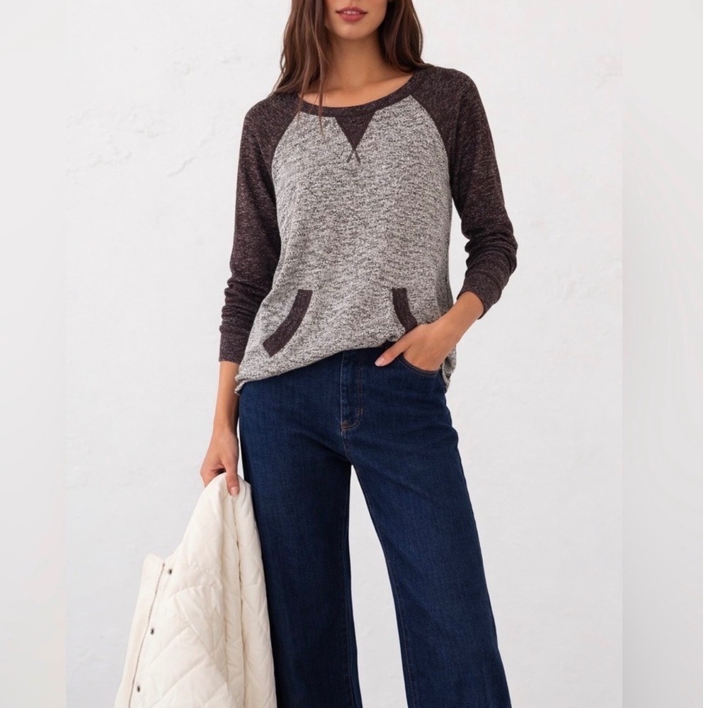 Staccato Black/Gray Sweatshirt with Front Pockets